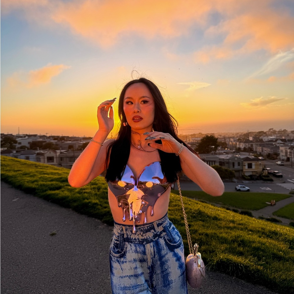 Mewmews Melting Heart Armor Top in Pink